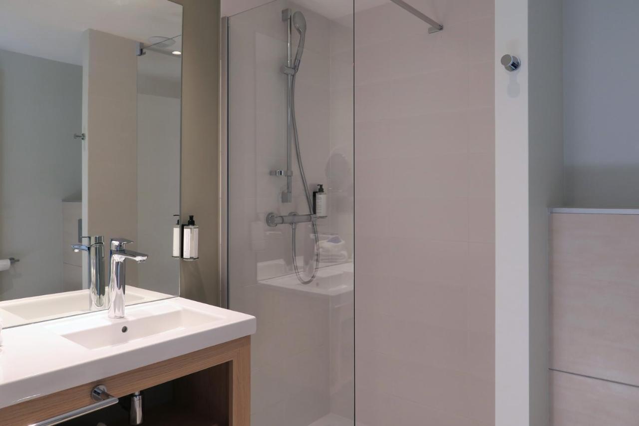 Les Noes-pres-Troyes Hotel Akena Troyes - La Chapelle St-Luc מראה חיצוני תמונה