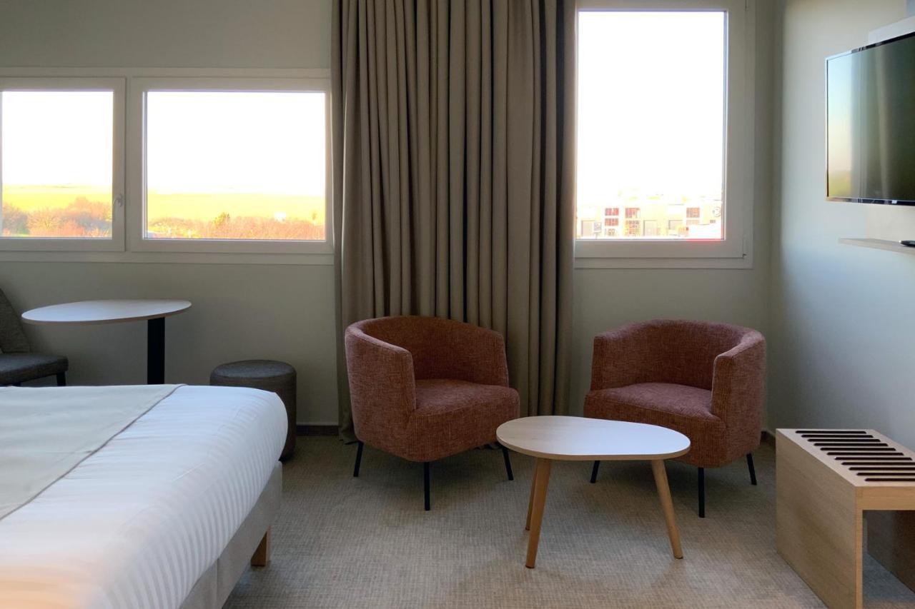 Les Noes-pres-Troyes Hotel Akena Troyes - La Chapelle St-Luc מראה חיצוני תמונה
