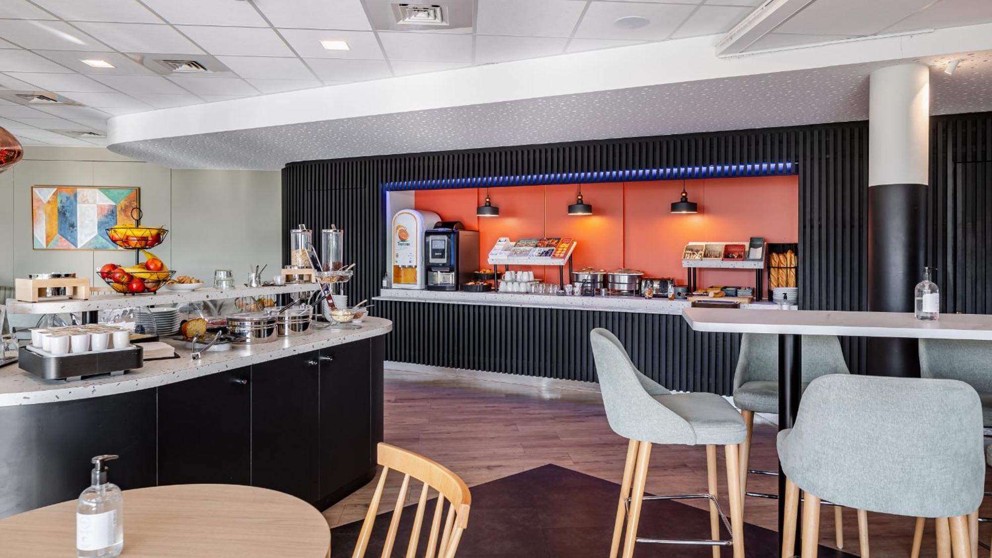 Les Noes-pres-Troyes Hotel Akena Troyes - La Chapelle St-Luc מראה חיצוני תמונה